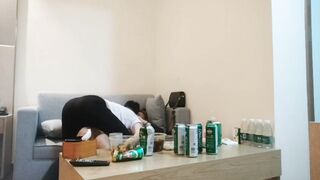 漂亮大奶良家 这样太快了不要你放开 不行你怎么这样干嘛强迫我 身材丰满大肥臀性格不错第一次见面被强行脱衣无套内射