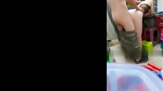 五金批发店老板和老板娘大白屁股自己扭动