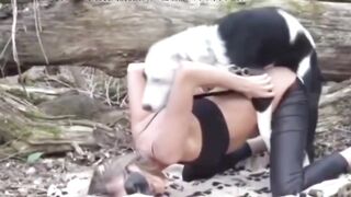 高清人兽大战，高颜值女神户外和狗性交