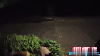 骚货人妖街边卖骚露出