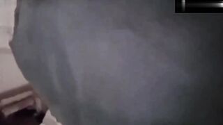 母子乱伦儿子在沙发干母亲这么嚣张后面被父亲撞见父亲在沙发玩王者儿子偷偷去卧室操妈妈