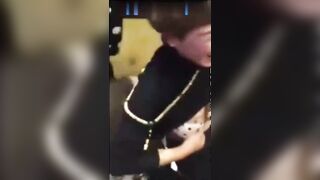 同学聚会现场开胸罩比奶大小